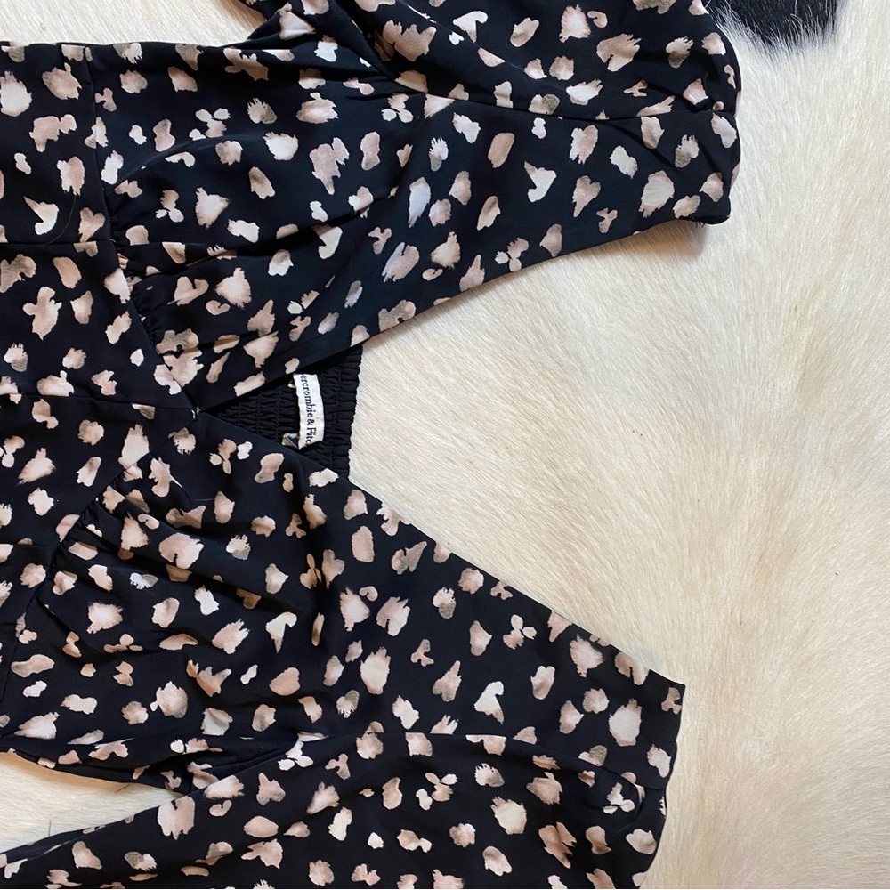Abercrombie & Fitch mini dress, all-over animal print, V-Neck - Picture 8 of 11